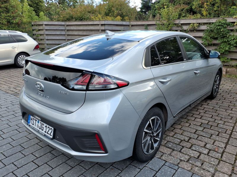 Hyundai IONIQ electric drive 100 kW Prime — zdjęcie 3