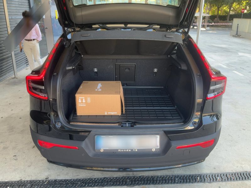 Volvo C40 Recharge 170 kW Core 2WD — zdjęcie 10