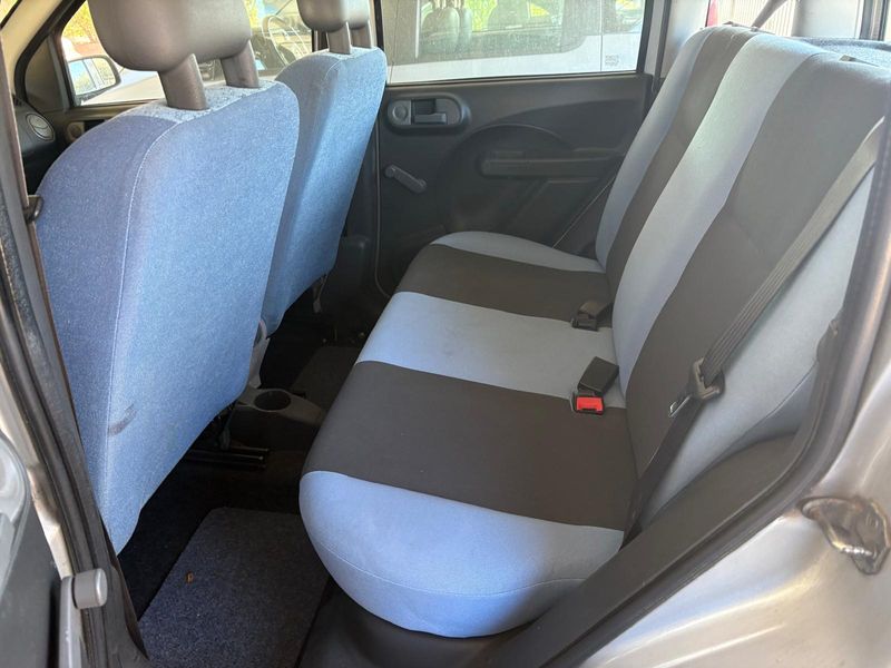 Fiat Panda 1.3 JTD Climbing 4x4 — zdjęcie 19
