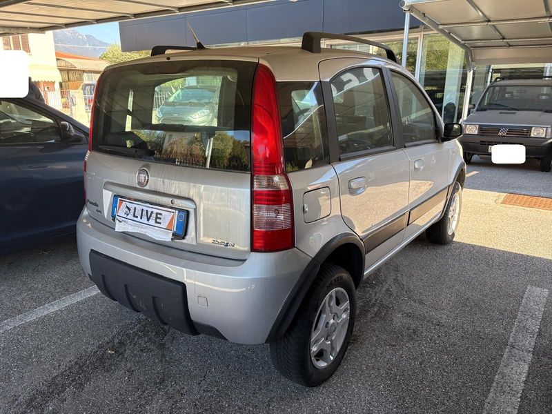 Fiat Panda 1.3 JTD Climbing 4x4 — zdjęcie 5