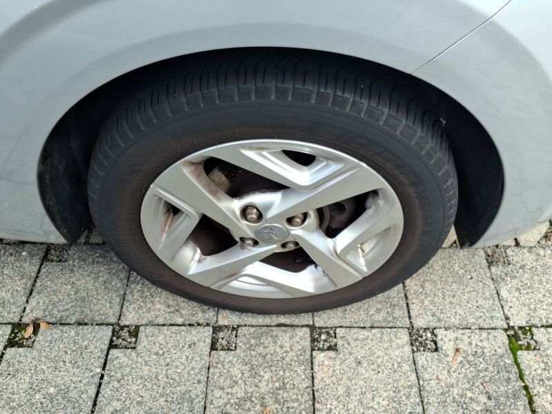 Hyundai i10 1.0 Edition 30 — zdjęcie 15