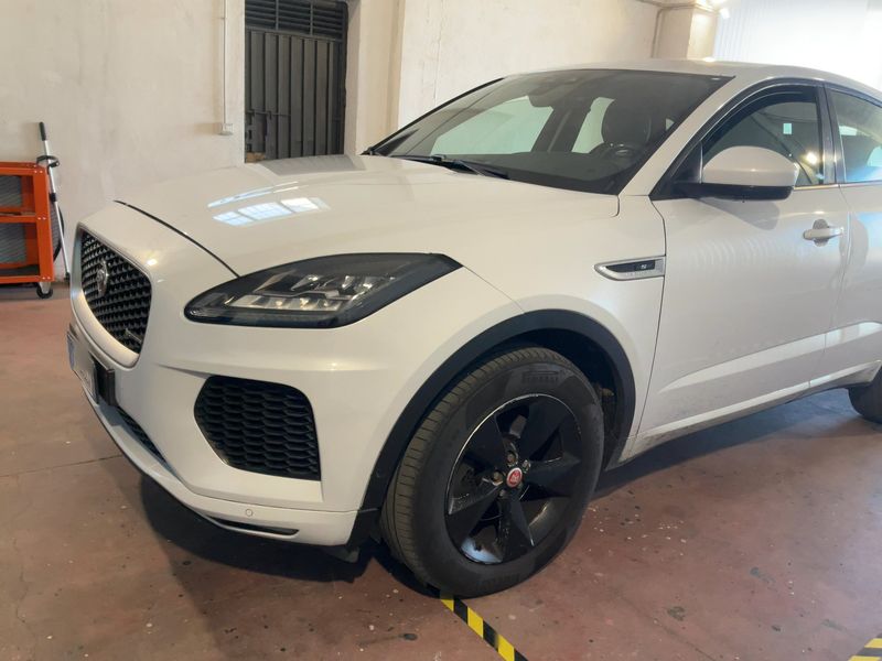 Jaguar E-Pace D150 R-Dynamic S AWD — zdjęcie 2