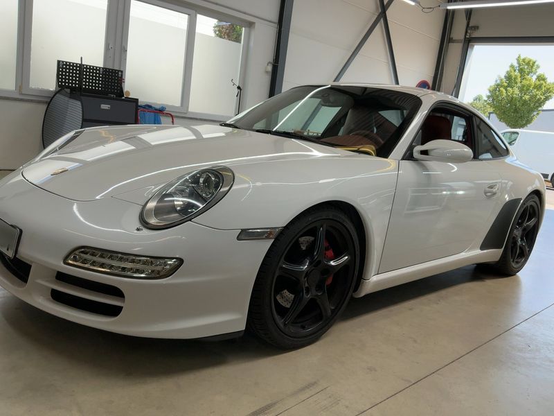 Porsche 911 997 Carrera S — zdjęcie 2