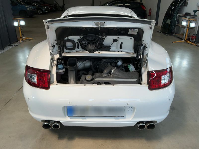 Porsche 911 997 Carrera S — zdjęcie 10