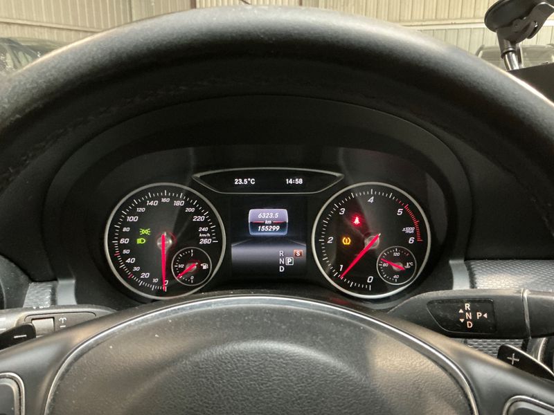 Mercedes-Benz A-Klasse A 180 CDI BlueEfficiency Style — zdjęcie 13