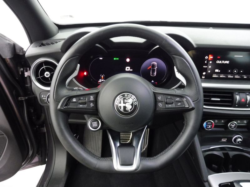 Alfa Romeo Stelvio 2.2 JTDM Sprint 2WD — zdjęcie 12