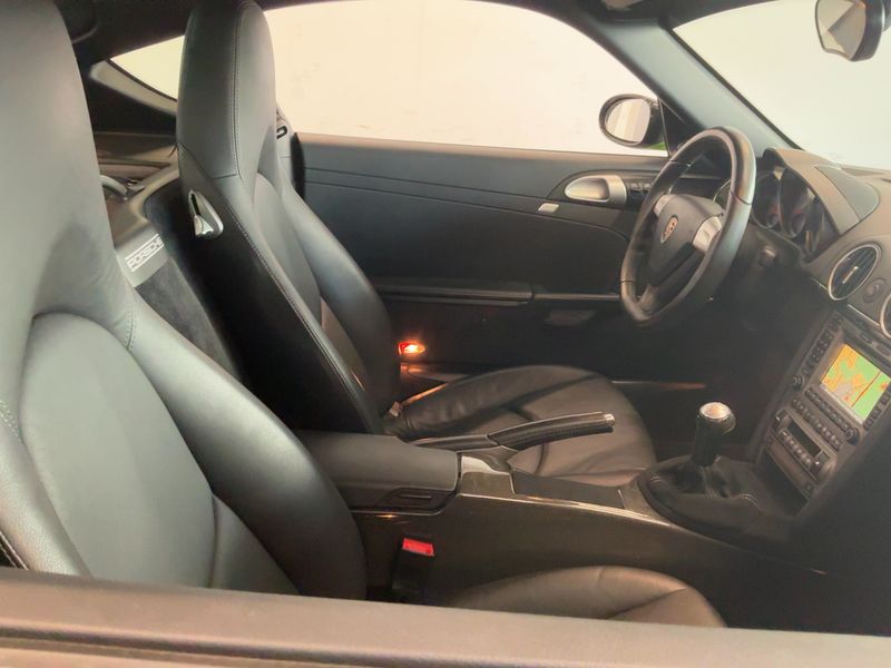 Porsche Cayman S — zdjęcie 11