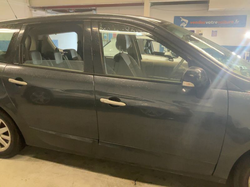 Renault Grand Scenic 1.6 dCi Business — zdjęcie 7