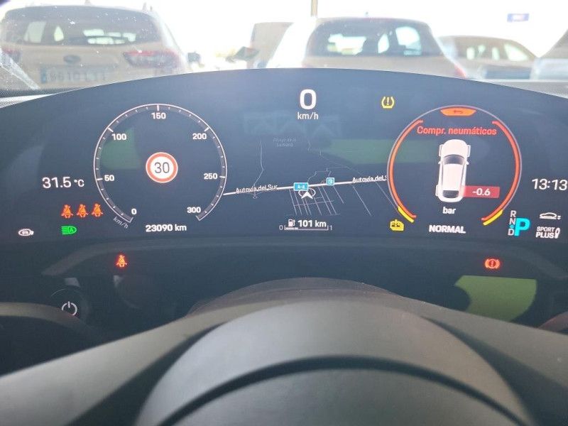 Porsche Taycan Cross Turismo 4 — zdjęcie 6