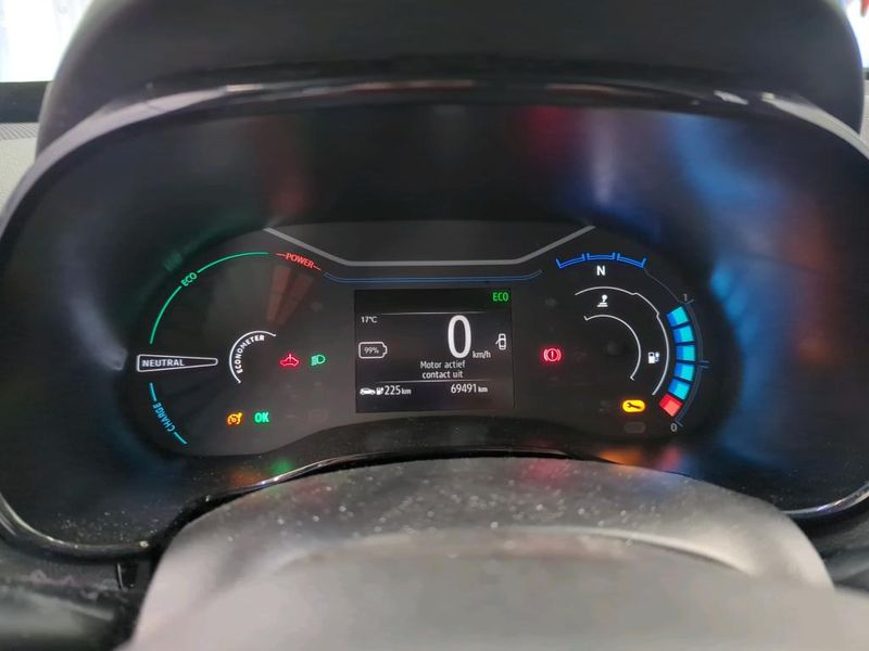 Dacia Spring electric drive 33 kW Comfort Plus — zdjęcie 22