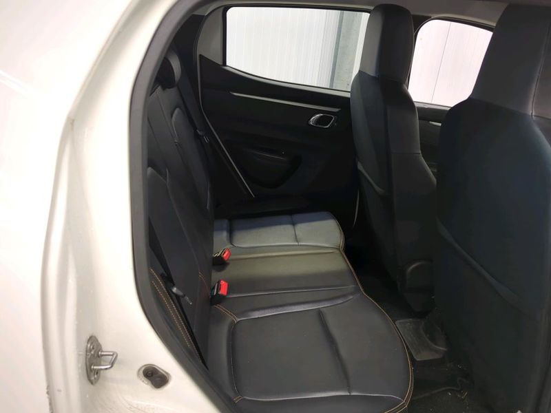 Dacia Spring electric drive 33 kW Comfort Plus — zdjęcie 21