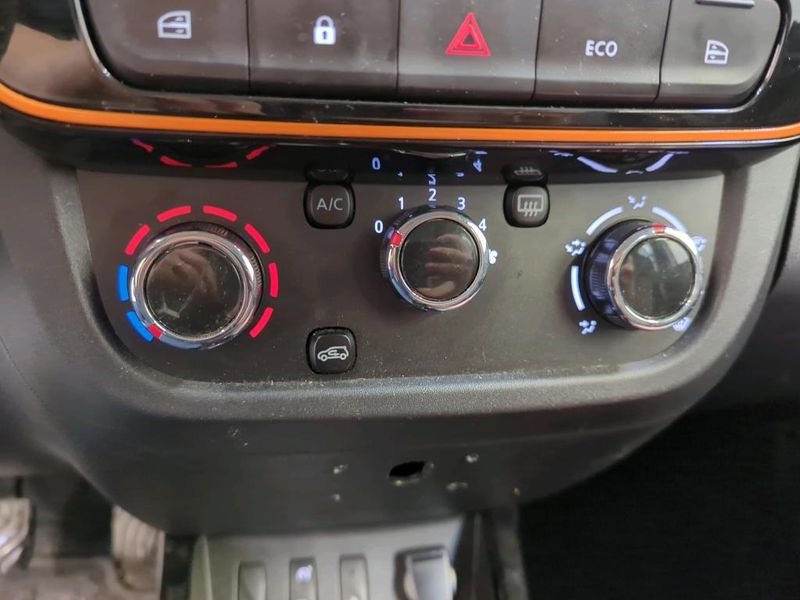 Dacia Spring electric drive 33 kW Comfort Plus — zdjęcie 19