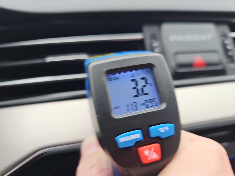 Volkswagen Passat Alltrack 2.0 TDI 4Motion — zdjęcie 21