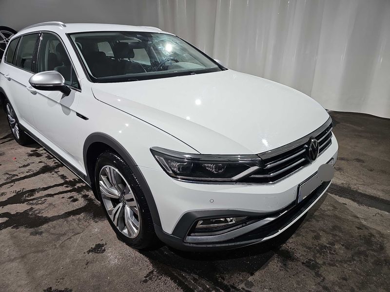 Volkswagen Passat Alltrack 2.0 TDI 4Motion — zdjęcie 6