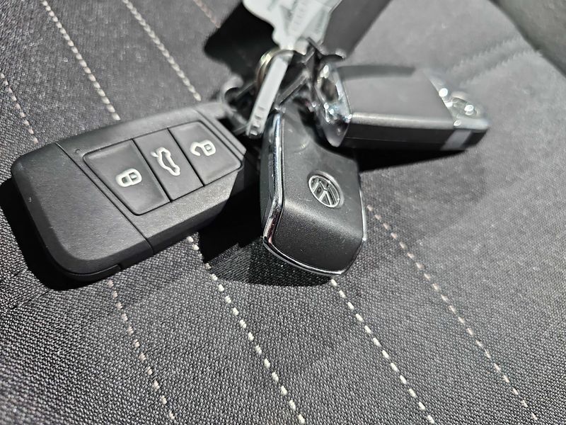 Volkswagen Passat Alltrack 2.0 TDI 4Motion — zdjęcie 16