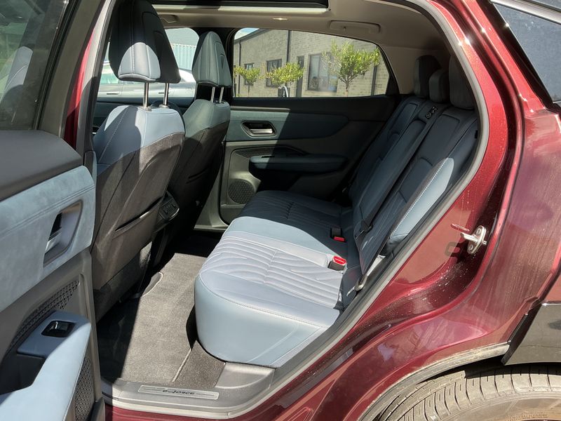 Nissan Ariya electric drive 290 kW Performance Pack e-4orce — zdjęcie 8