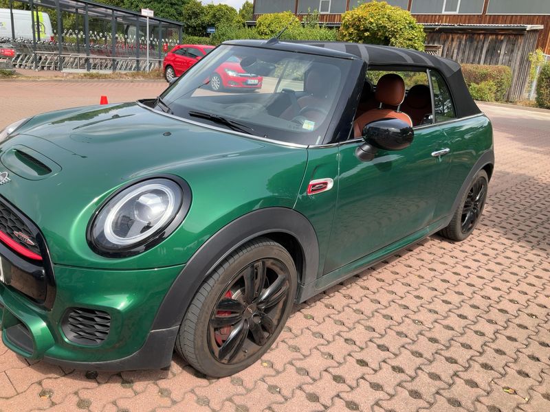 MINI Cabrio John Cooper Works — zdjęcie 2