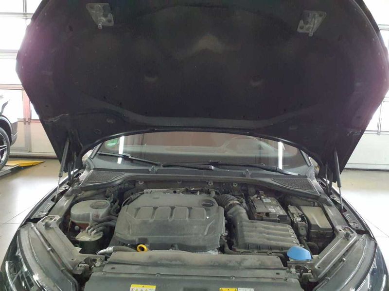 Skoda Octavia 2.0 TDI Sportline — zdjęcie 29