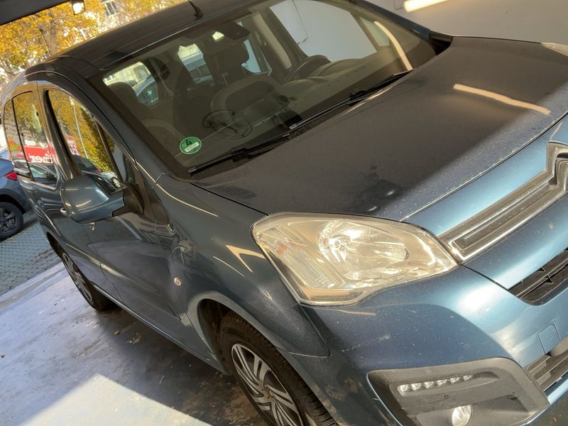 Citroen Berlingo 1.6 Blue-HDi Selection — zdjęcie 8
