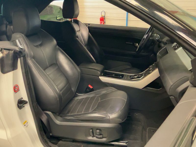 Land Rover Evoque Cabriolet 2.0 Td4 HSE Dynamic — zdjęcie 11