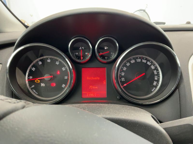 Opel Astra 1.4 Turbo Active — zdjęcie 4