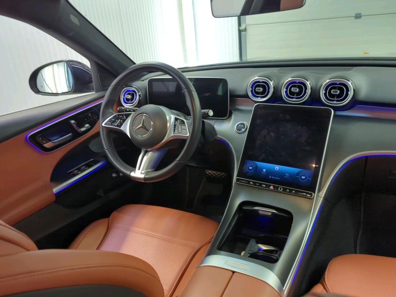 Mercedes-Benz C-Klasse C 300e T — zdjęcie 6