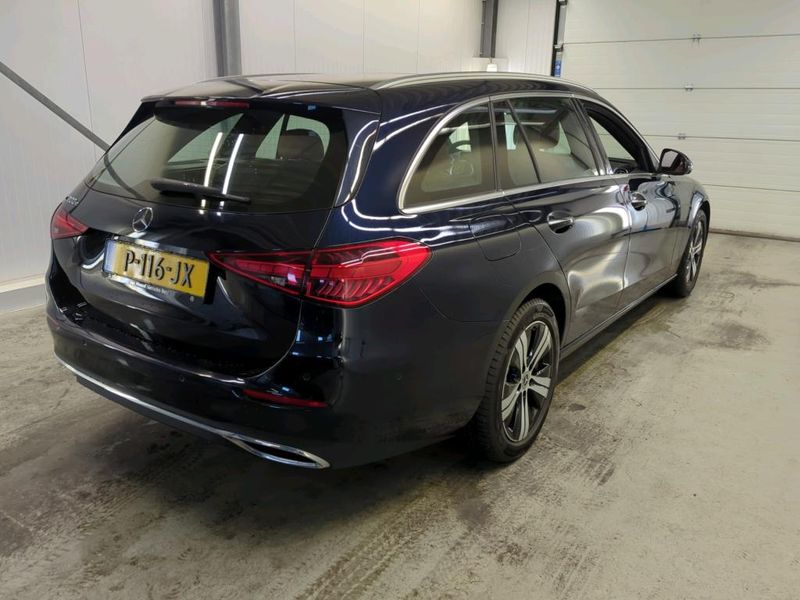 Mercedes-Benz C-Klasse C 300e T — zdjęcie 4