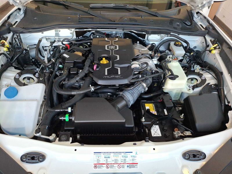 Fiat 124 Spider 1.4 Turbo Lusso — zdjęcie 8