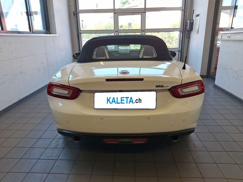 Fiat 124 Spider 1.4 Turbo Lusso — zdjęcie 4