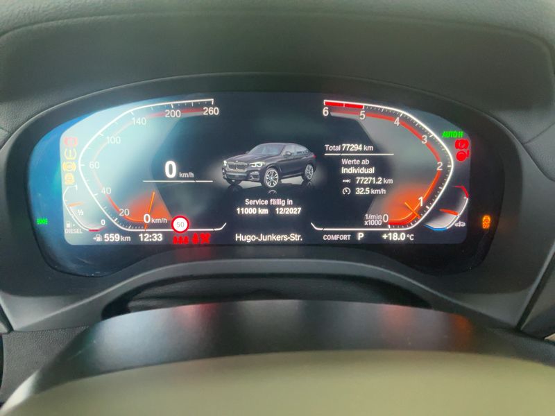 BMW X4 xDrive 30d Mild-Hybrid M Sport — zdjęcie 13