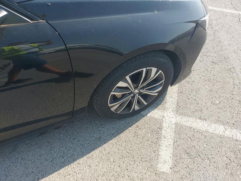 Peugeot 508 1.5 Blue-HDi Allure Pack — zdjęcie 40