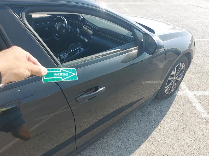 Peugeot 508 1.5 Blue-HDi Allure Pack — zdjęcie 22