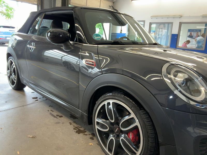 MINI Cabrio John Cooper Works — zdjęcie 9