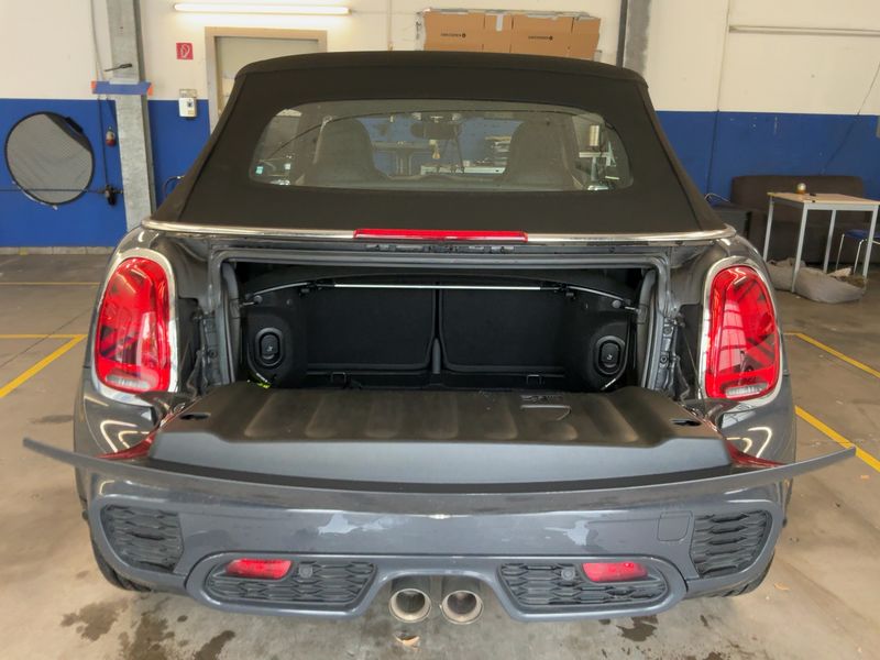 MINI Cabrio John Cooper Works — zdjęcie 11