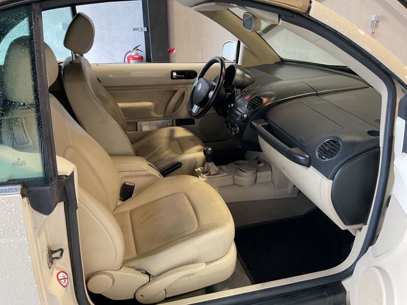 Volkswagen New Beetle 1.9 TDI — zdjęcie 3