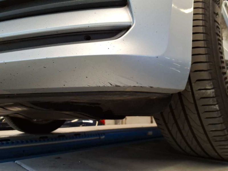 Volkswagen Touran 2.0 TDI Comfortline BlueMotion Tech — zdjęcie 45