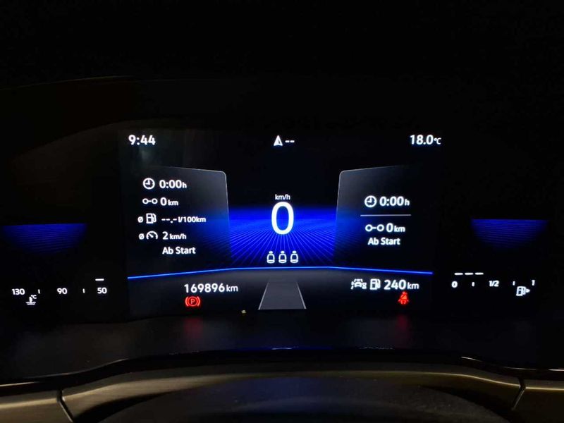 Volkswagen Touran 2.0 TDI Comfortline BlueMotion Tech — zdjęcie 8