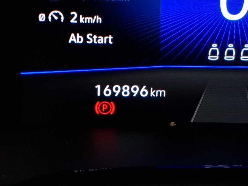 Volkswagen Touran 2.0 TDI Comfortline BlueMotion Tech — zdjęcie 23