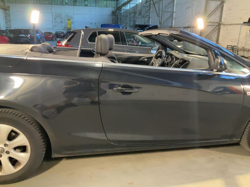 Opel Cascada 1.6 SIDI Turbo Innovation ecoFlex — zdjęcie 7
