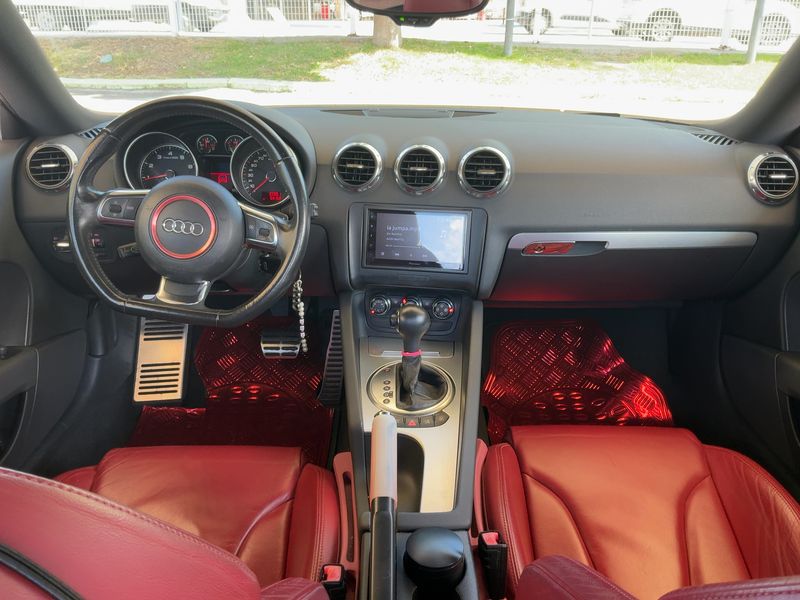 Audi TT 2.0 TFSI Coupe — zdjęcie 12