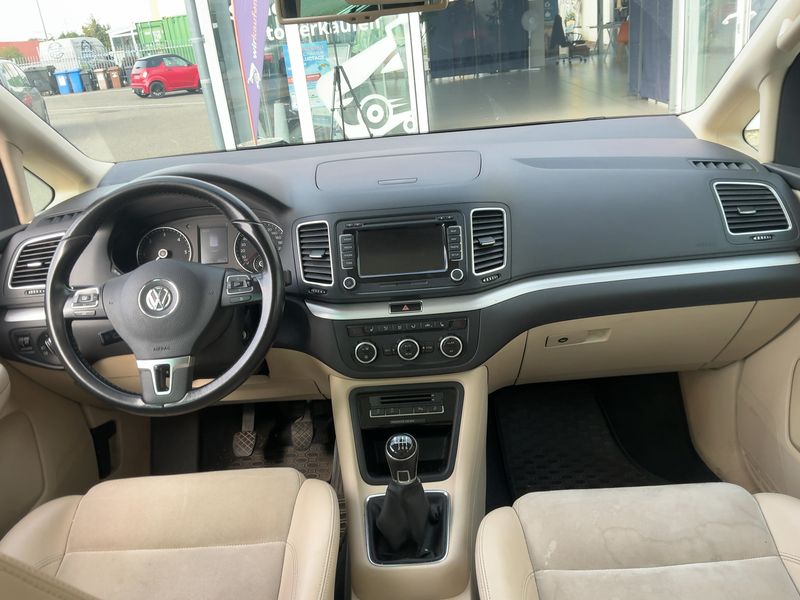 Volkswagen Sharan 2.0 TDI Highline BlueMotion Tech — zdjęcie 12