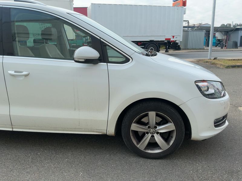 Volkswagen Sharan 2.0 TDI Highline BlueMotion Tech — zdjęcie 8
