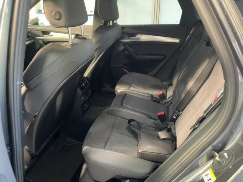 Audi Q5 Sportback 40 TFSI Mild-Hybrid quattro S line — zdjęcie 14
