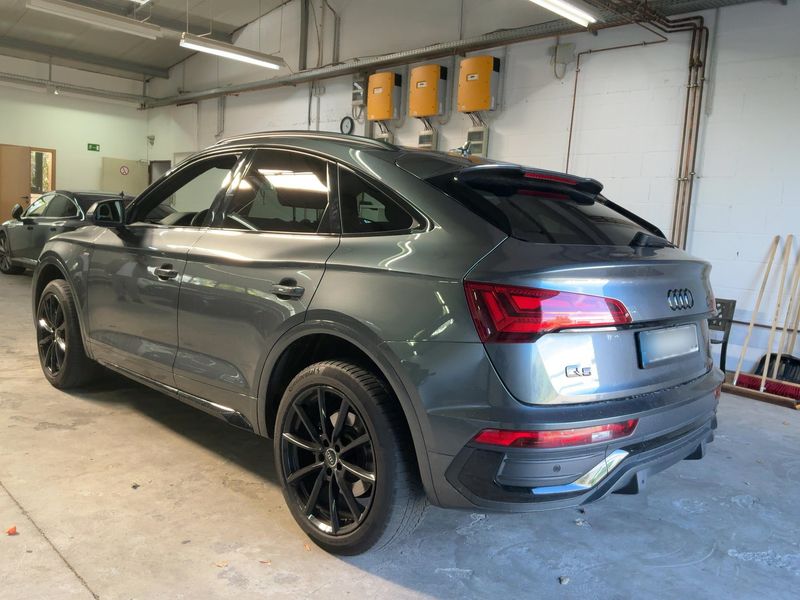 Audi Q5 Sportback 40 TFSI Mild-Hybrid quattro S line — zdjęcie 3