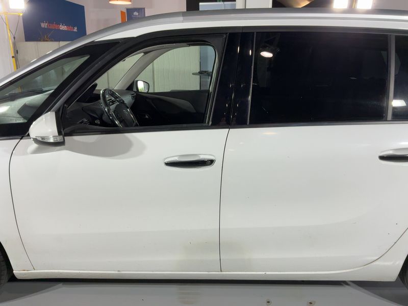 Citroen C4 Grand Picasso 1.6 Blue-HDi Shine — zdjęcie 4