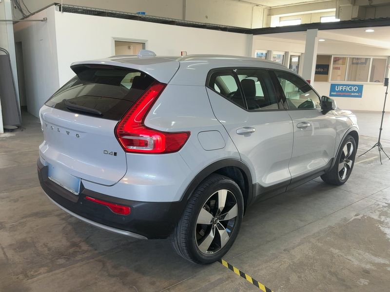 Volvo XC40 2.0 D4 Business Plus AWD — zdjęcie 6