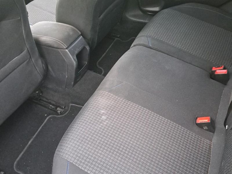 Peugeot 308 1.5 Blue-HDi Style — zdjęcie 19