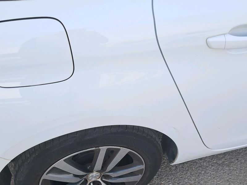 Peugeot 308 1.5 Blue-HDi Style — zdjęcie 27