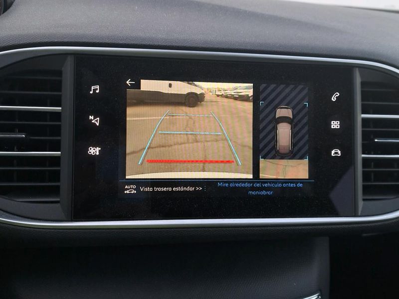 Peugeot 308 1.5 Blue-HDi Style — zdjęcie 13