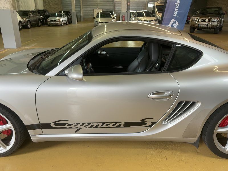 Porsche Cayman S — zdjęcie 4
